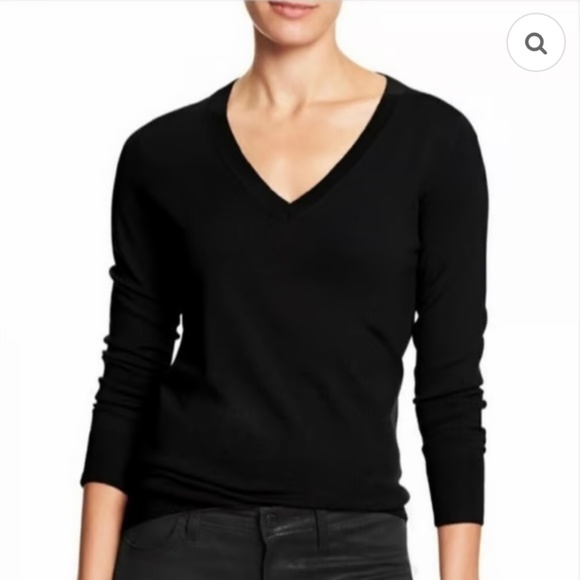 Banana Republic Sweaters - Banana Republic 100% Merino Wool Drop Sleeve Sweater, Black, size Small